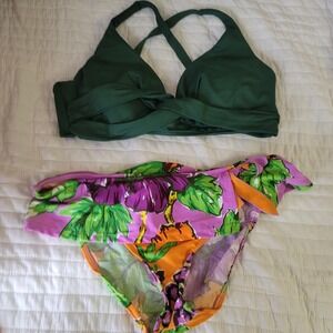 Seafolly 16DD Green Bikini Top & Mossimo XL Floral Print Bikini Bottom Set